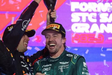 Jordan: "Alonso doğru kararlar verseydi belki de sekiz kez şampiyondu" 