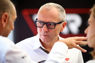 F1 CEO’sundan daha ucuz motor çağrısı! 
